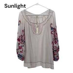 Max Studio Womens Embroidered Sleeve Boho Peasant Blouse SZ S 100% Rayon Beige